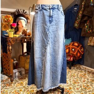 Wash Lab Denim Maxi Skirt Blue Wash Deconstructed Denim - size 31
